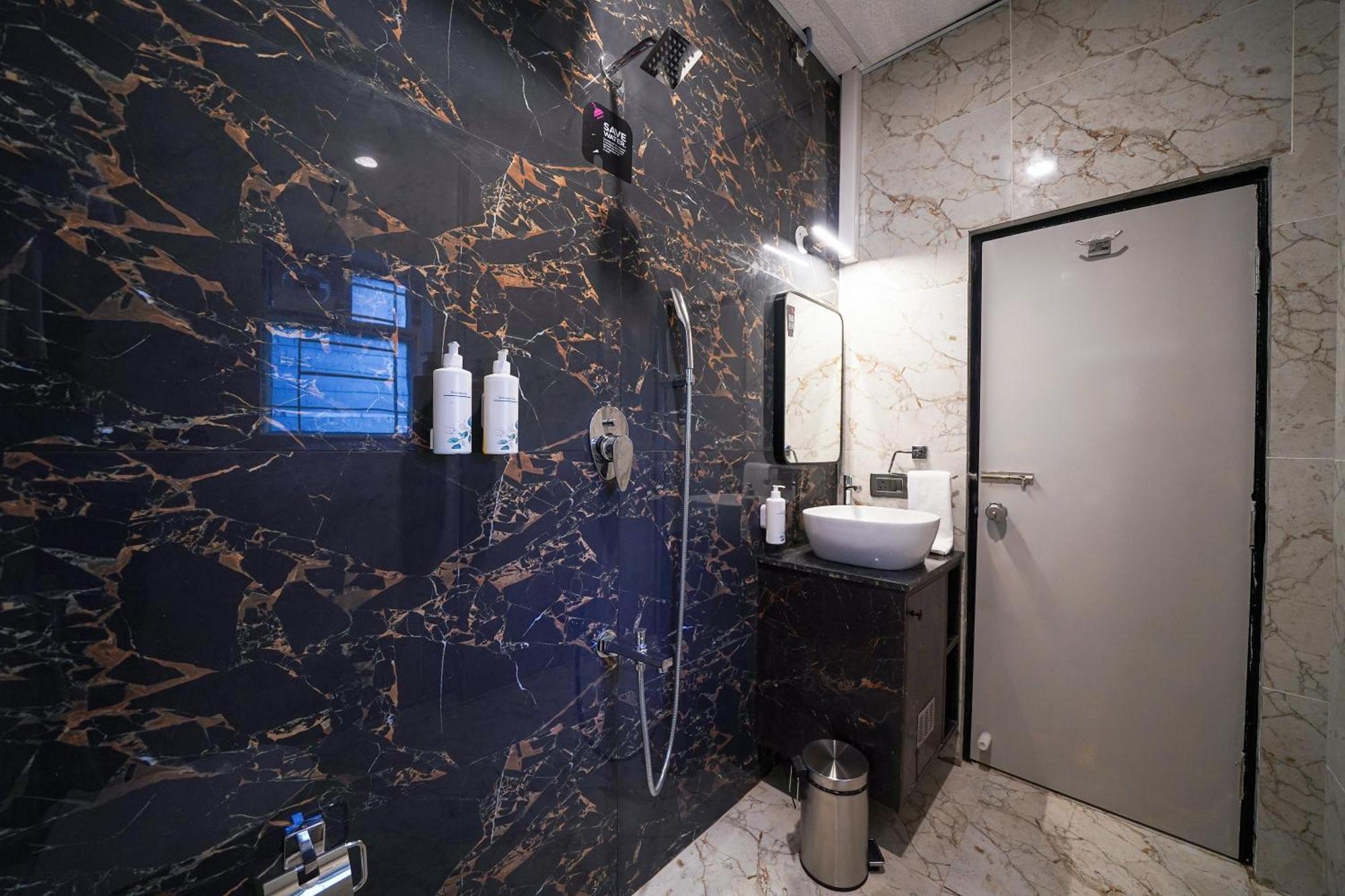 Hotel Olive Zip Sanjay Nagar By Embassy Group Bangalore Esterno foto